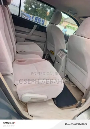 Toyota Quantum 2014 Grey