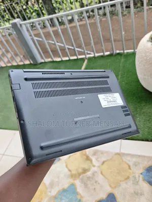 New Laptop Dell Latitude 7390 8GB Intel Core i5 SSD 256GB