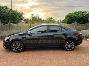 Toyota Corolla S 4dr Sedan (1.8L 4cyl CVT) 2016 Black