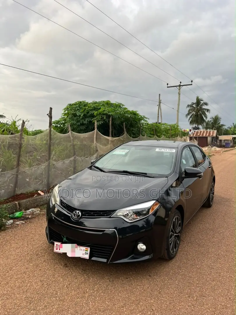 Toyota Corolla S 4dr Sedan (1.8L 4cyl CVT) 2016 Black