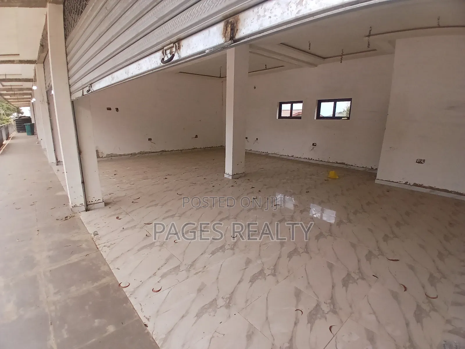 Double Shop at Ajiringanor for Rent