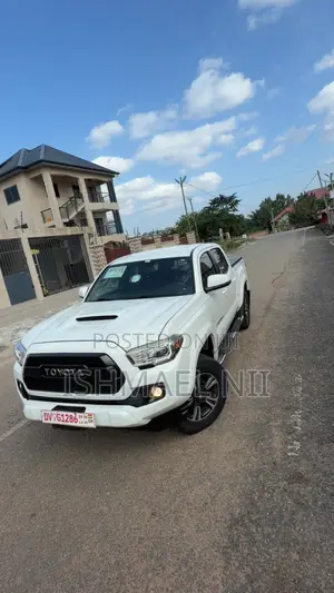 Toyota Tacoma TRD Sport 2017 White