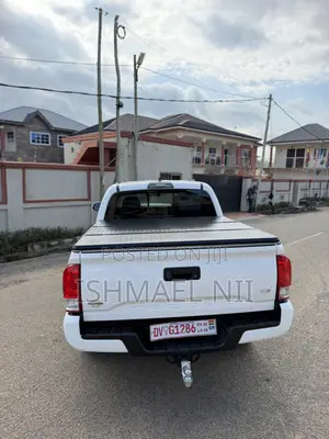 Toyota Tacoma TRD Sport 2017 White