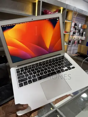 Laptop Apple MacBook Air 2015 8GB Intel Core i5 SSD 128GB
