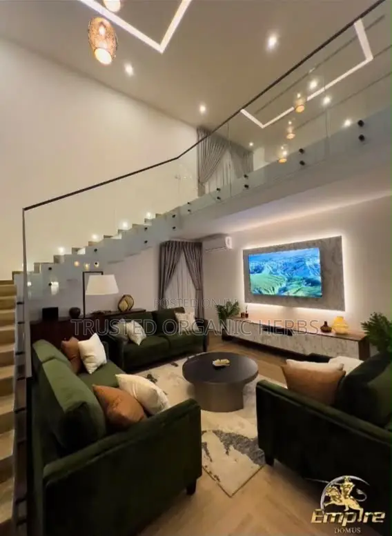 3bdrm Townhouse/Terrace in Prime Estate Deals, East Legon for sale