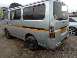 Nissan Caravan (Urvan) 2021 Grey