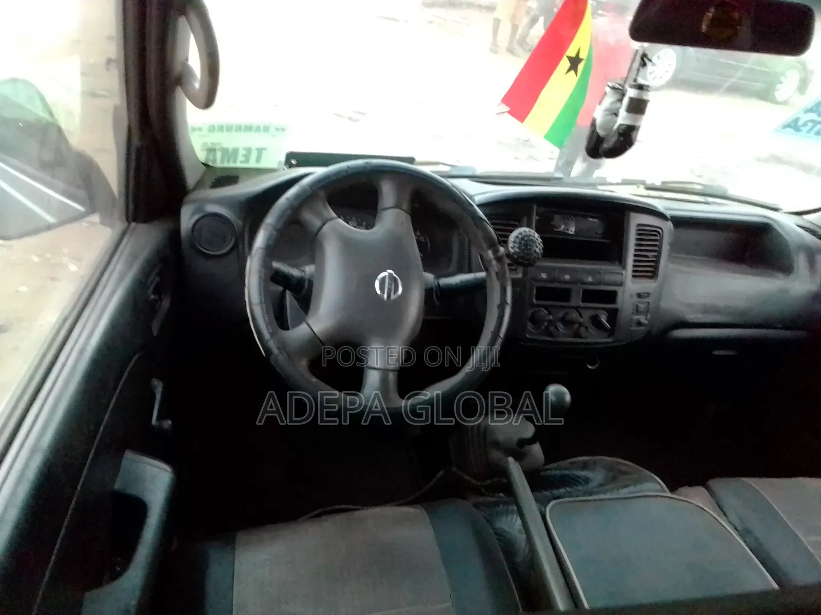 Nissan Caravan (Urvan) 2021 Grey