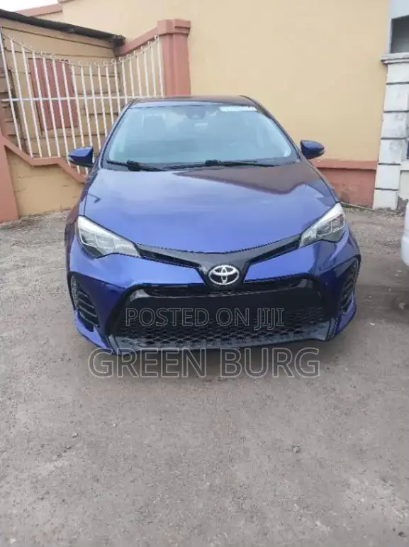 Toyota Corolla 2018 Gray