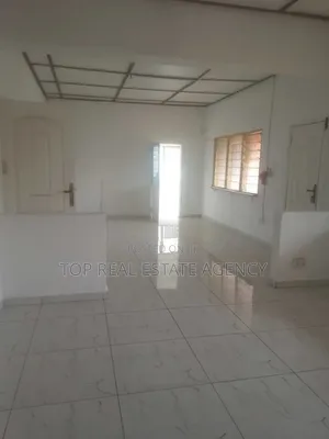 2bdrm Apartment in Around Deeper Life, Abrantie for rent