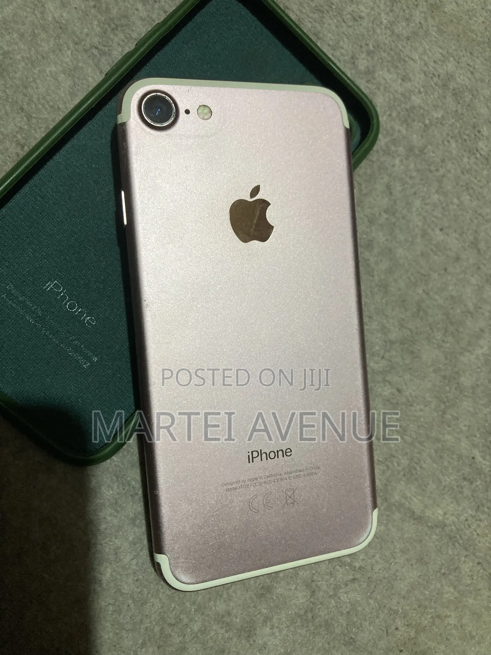 Apple iPhone 7 32 GB Rose Gold