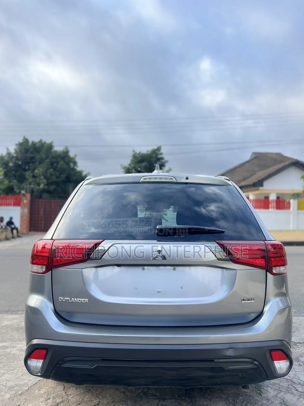Mitsubishi Outlander SEL FWD 2020 Gray