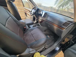 Hyundai Santa Fe SE 2012 Black