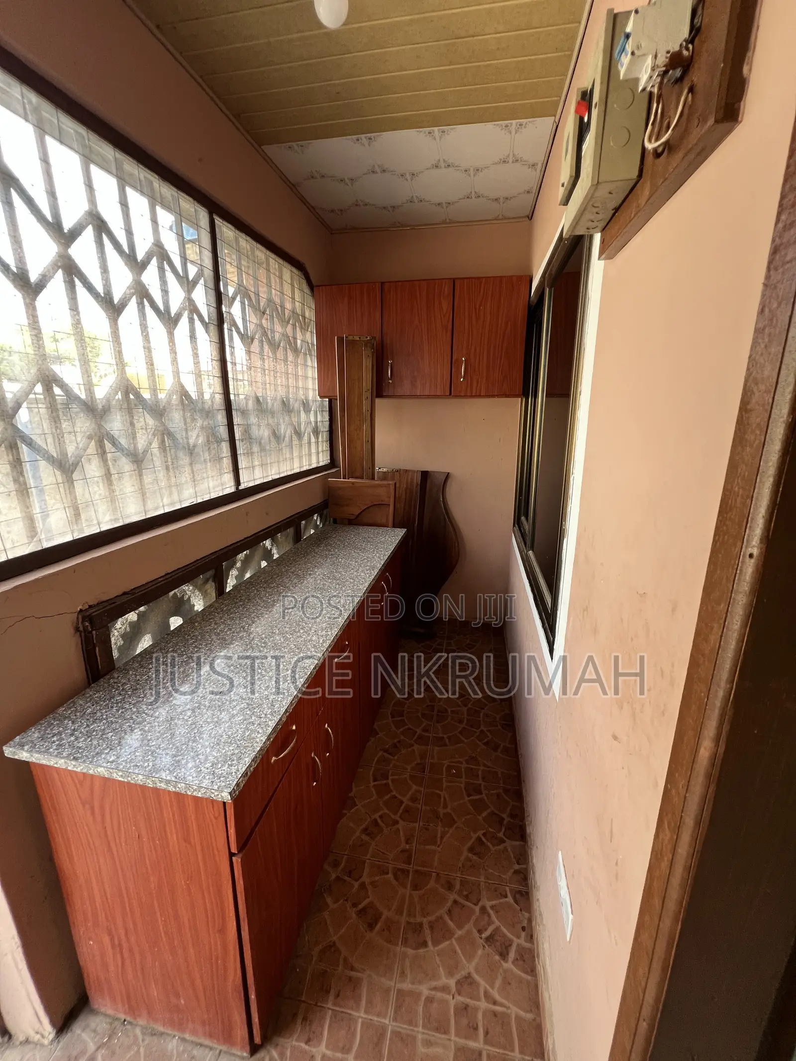 1bdrm Apartment in Old Barrier for rent