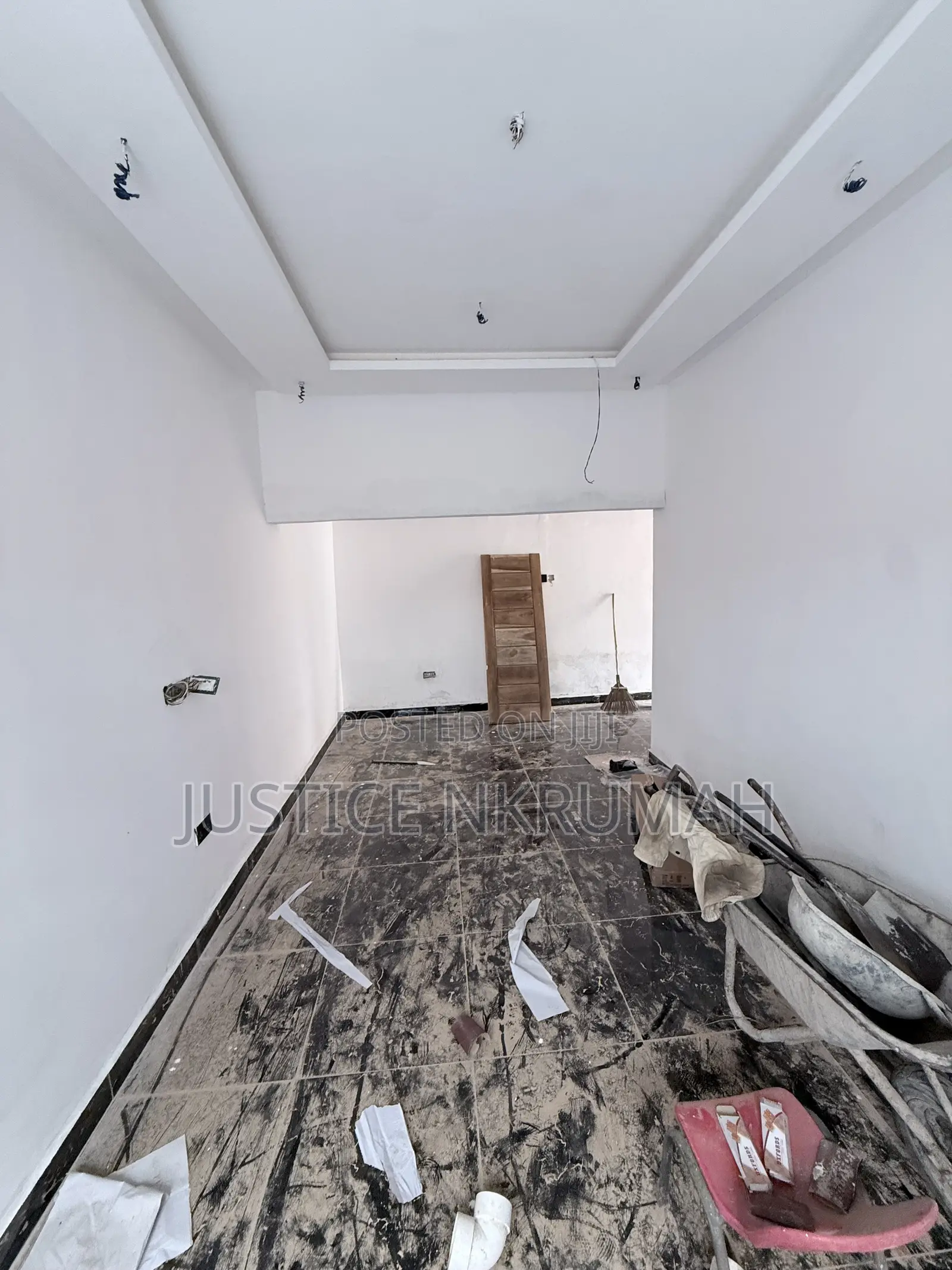 1bdrm Apartment in Mr Justice Estate, Old Barrier for rent