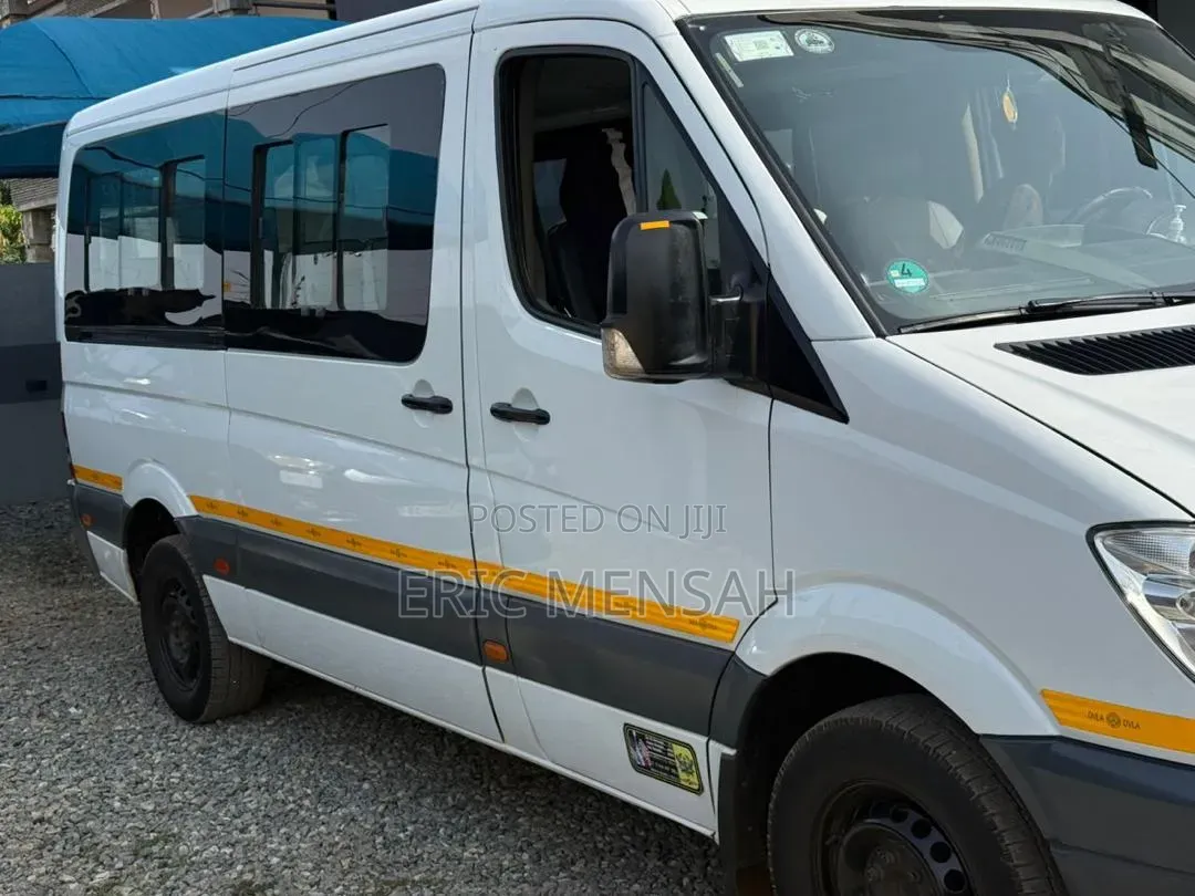 Mercedes-Benz Sprinter 2003 White