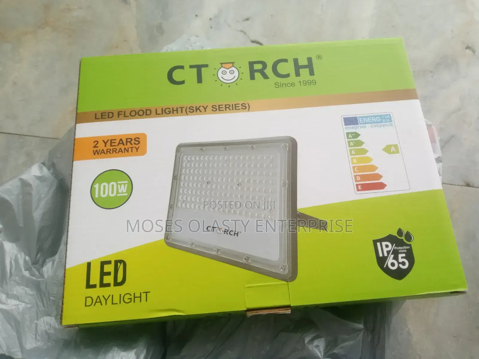 Led Flood Light and All Kinds of Cables
