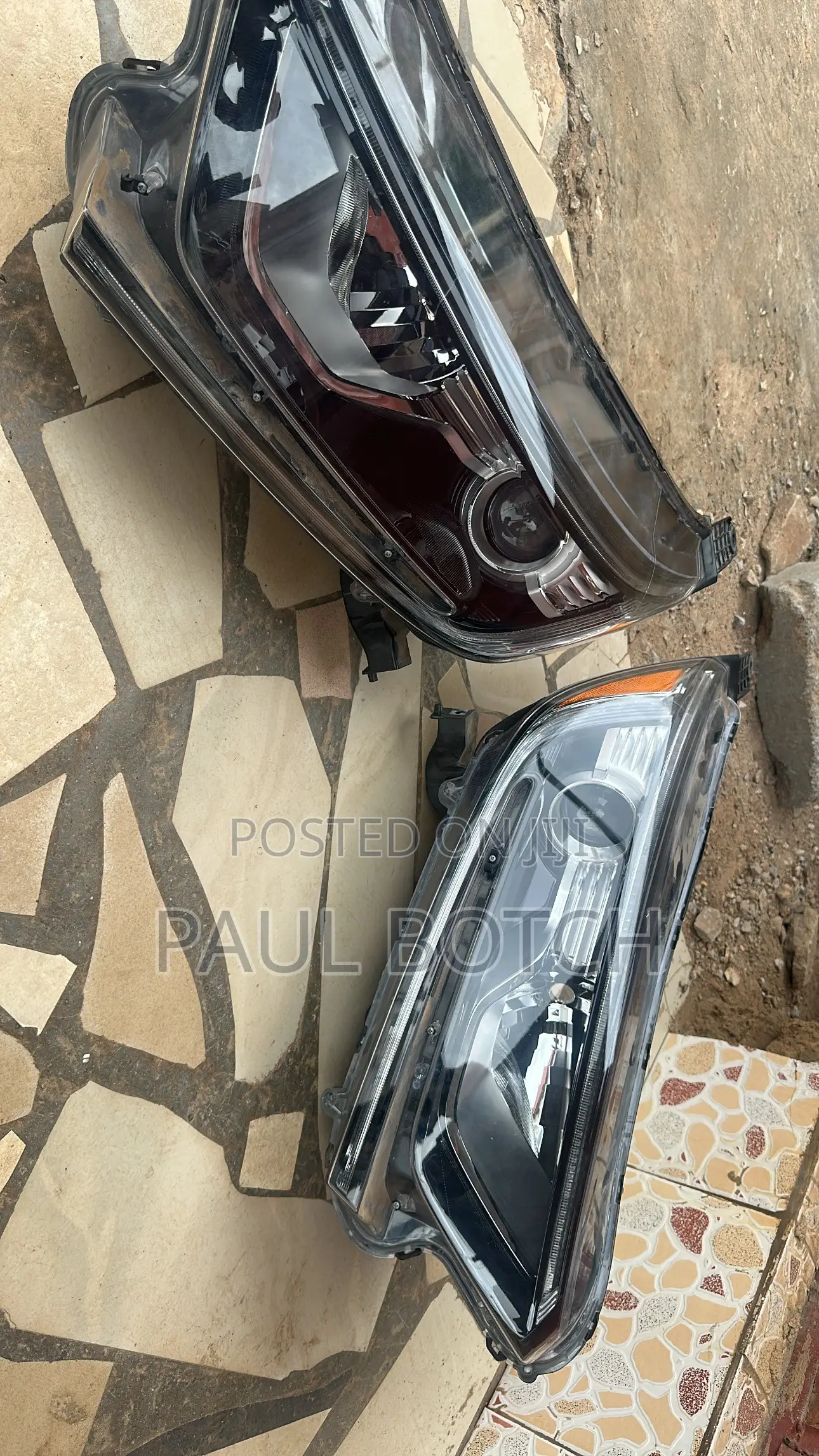 2017,2018,2019,2020,2021 Honda CR-V Headlights