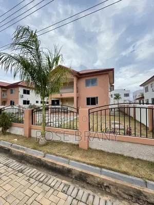4bdrm House in Accra Metropolitan for sale
