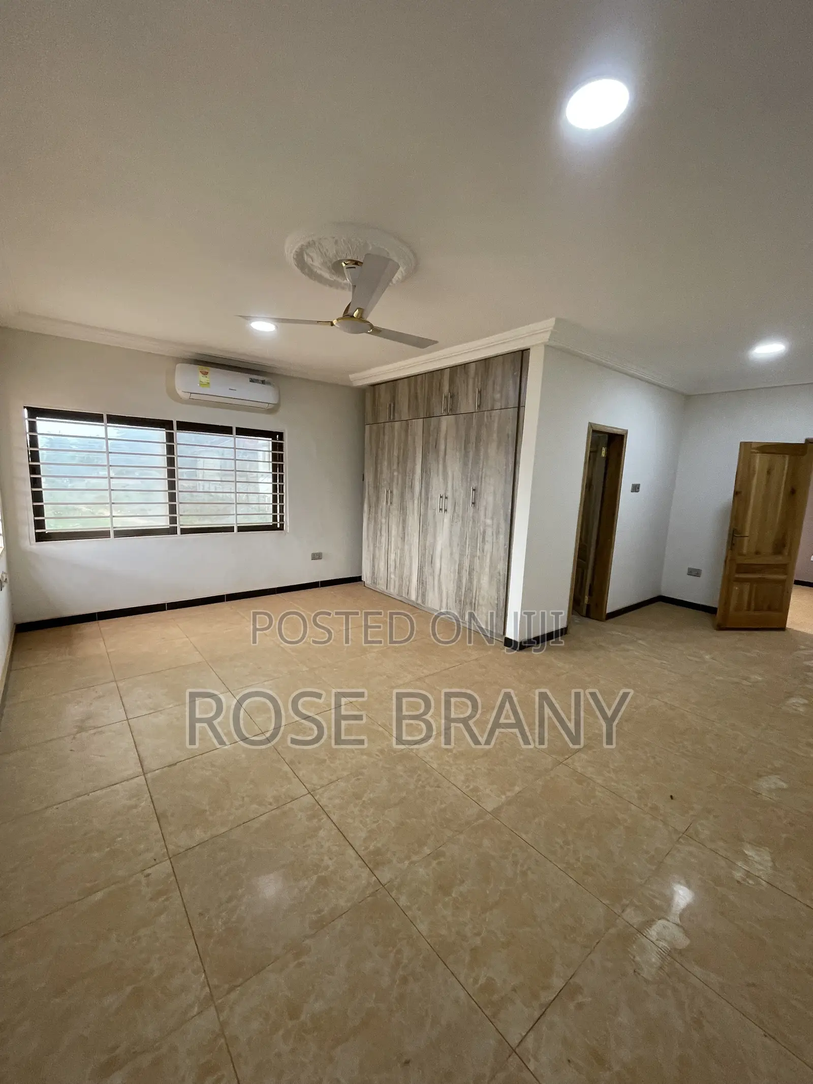 4bdrm House in Accra Metropolitan for sale