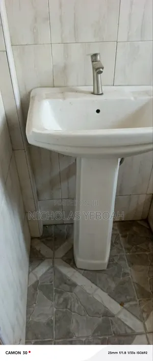 Mini Flat in Din-Pa Real Estate, Kumasi Metropolitan for rent
