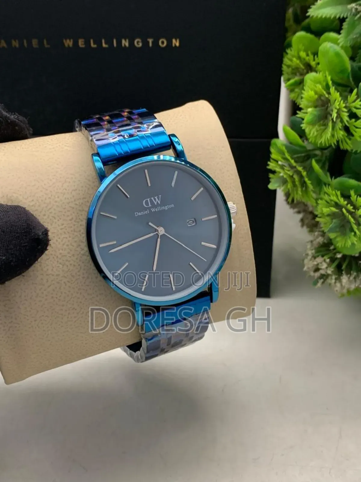 Daniel Wellington Metal Strap Watch–Unisex Designer Watch Gh
