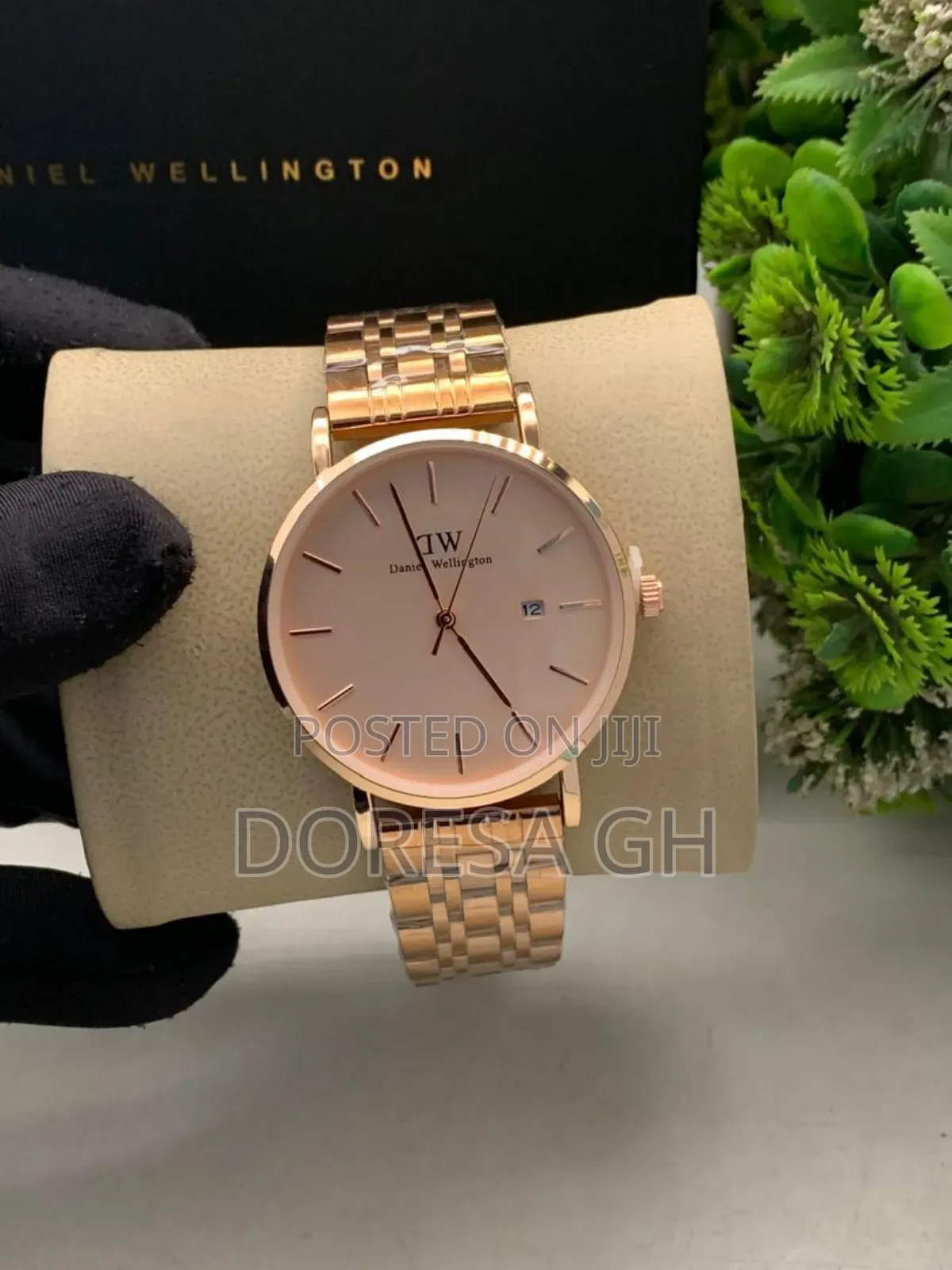 Daniel Wellington Metal Strap Watch–Unisex Designer Watch Gh
