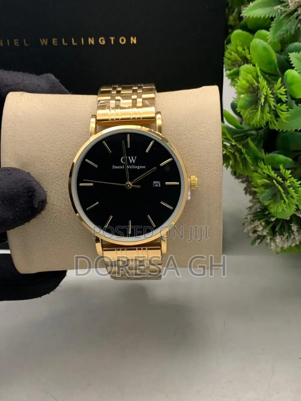 Daniel Wellington Metal Strap Watch–Unisex Designer Watch Gh