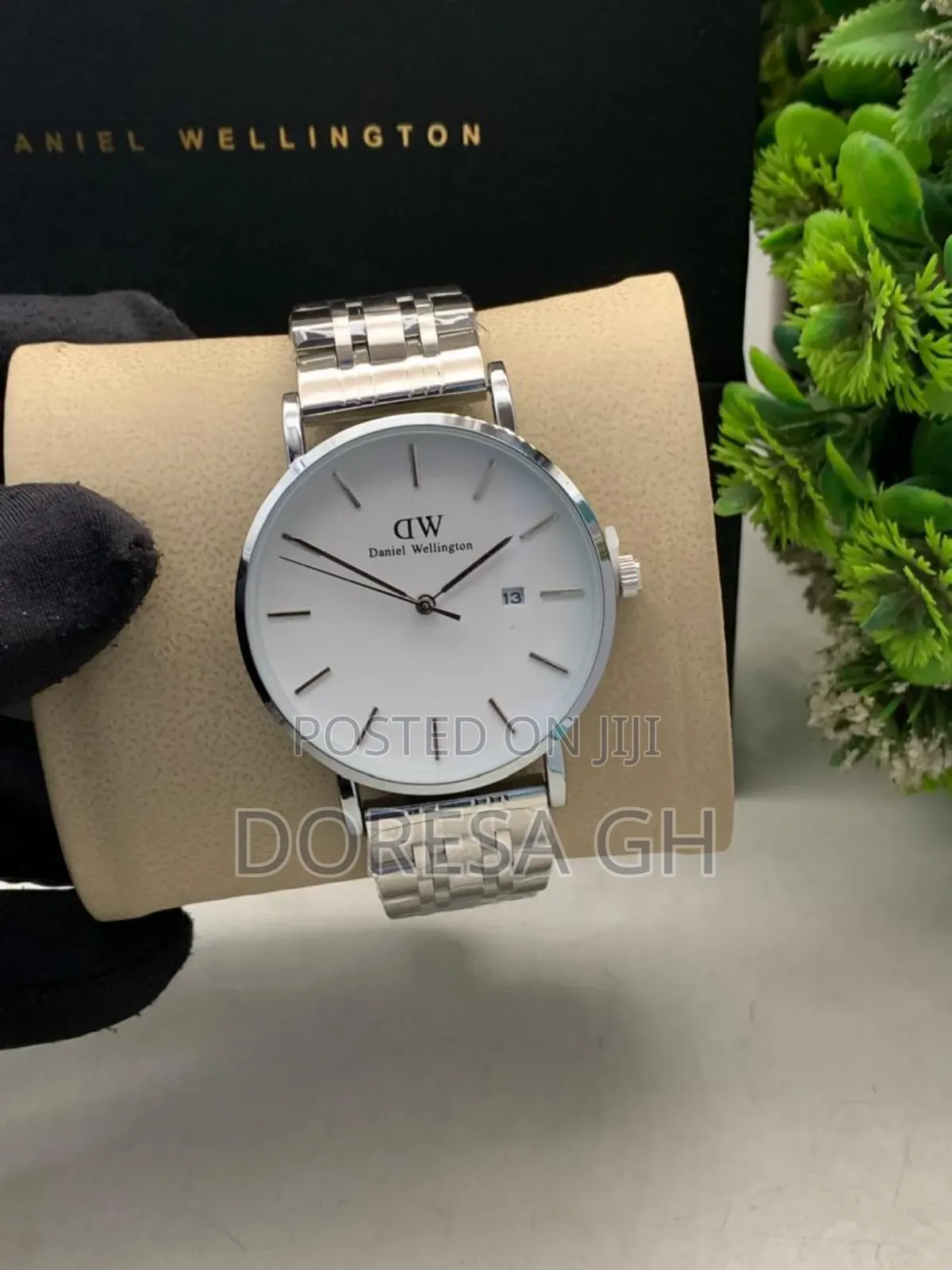 Daniel Wellington Metal Strap Watch–Unisex Designer Watch Gh
