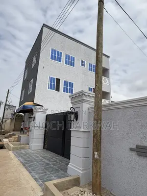 3bdrm Apartment in Bamfo’S Apartment, Sowutwuom for rent