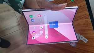 New Samsung Galaxy Z Fold6 256 GB Pink