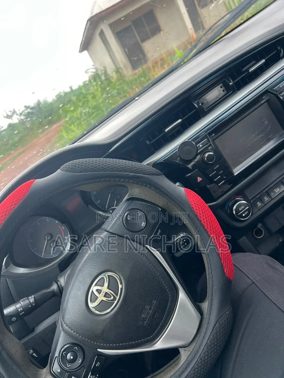 Toyota Corolla 2014 Red