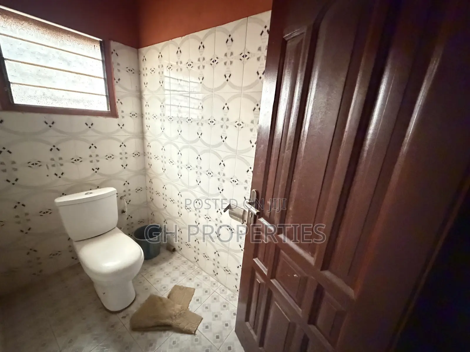 2bdrm Apartment in Wood Village Area., Kumasi Metropolitan for rent