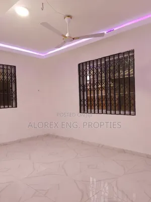 1bdrm Apartment in Adenta Rowi, Frafraha for rent