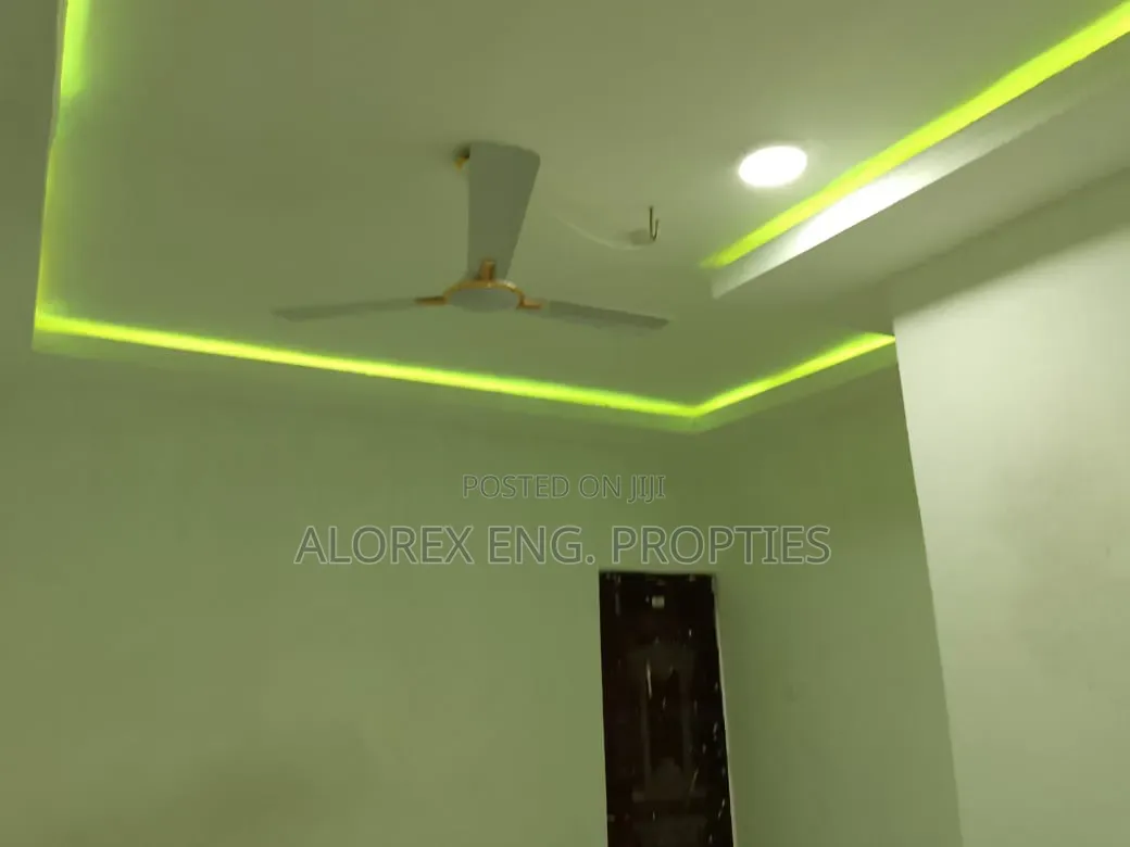 1bdrm Apartment in Adenta Rowi, Frafraha for rent