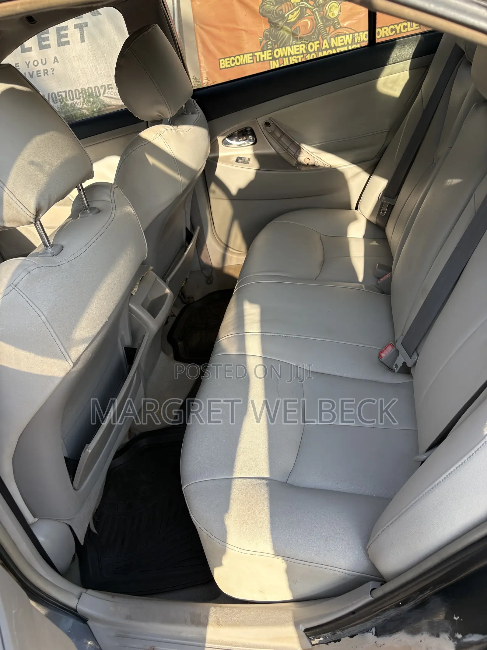 Toyota Camry LE 4dr Sedan (2.4L 4cyl 5A) 2007 Gray