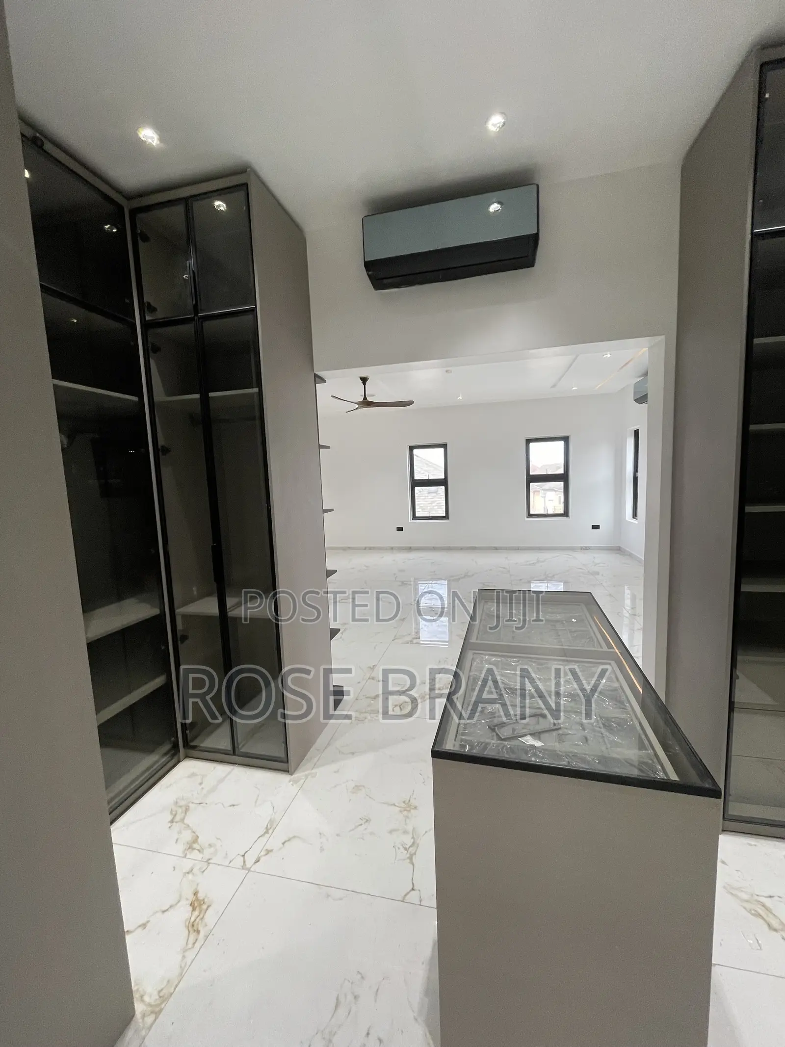 4bdrm House in East Legon for sale