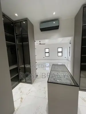 4bdrm House in East Legon for sale
