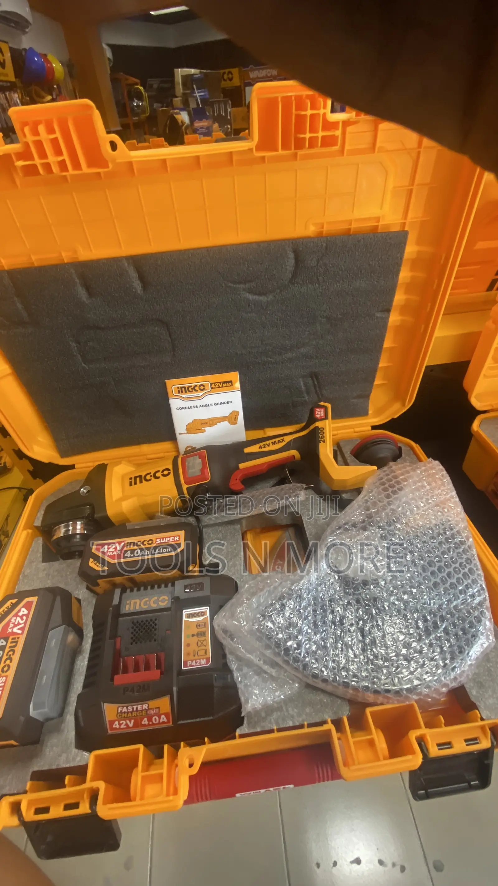 INGCO 9” Brushless Cordless Angle Grinder 42V (4.0Ah Battery)