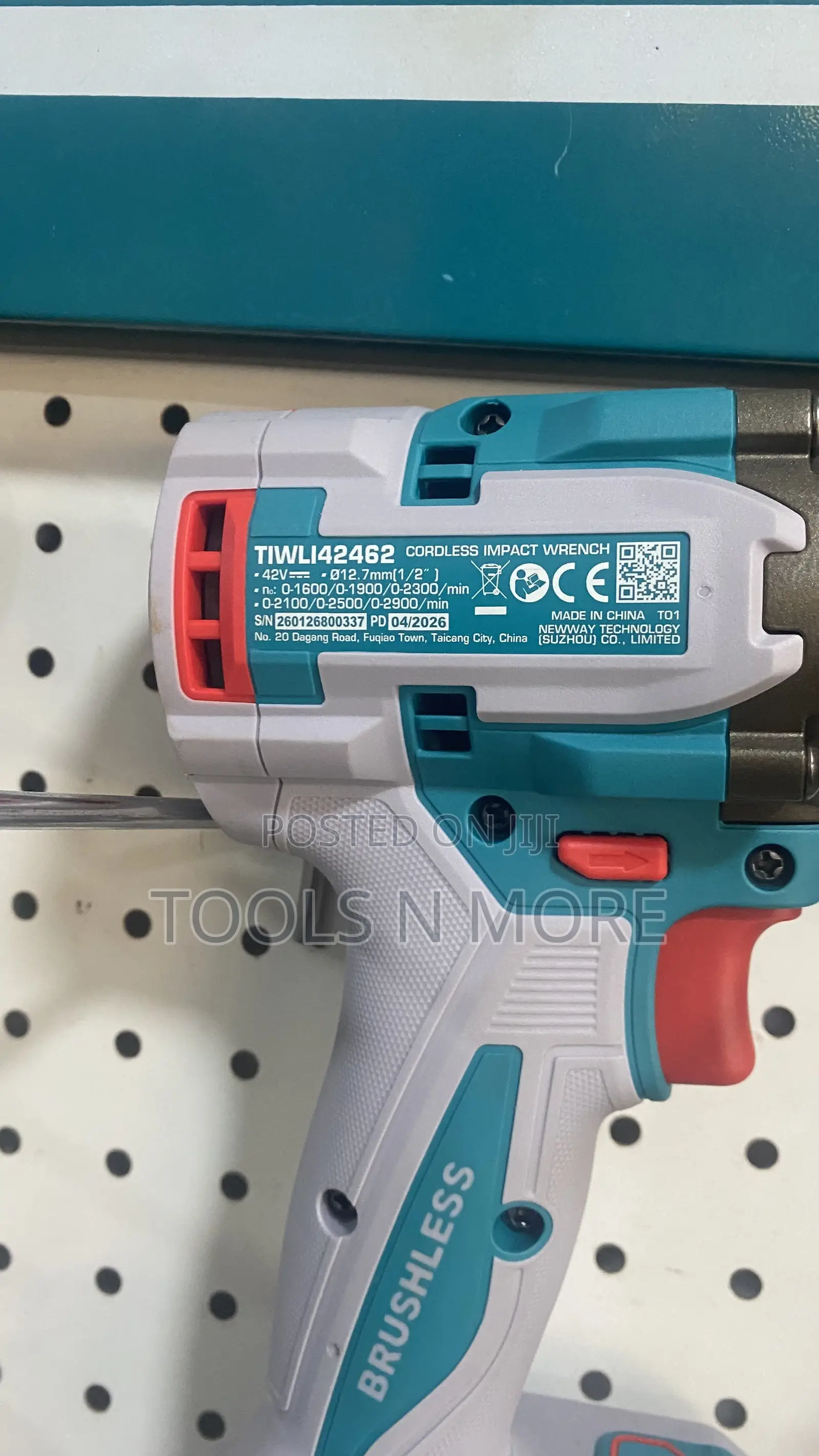 Total 42V Impact Wrench (460Nm)