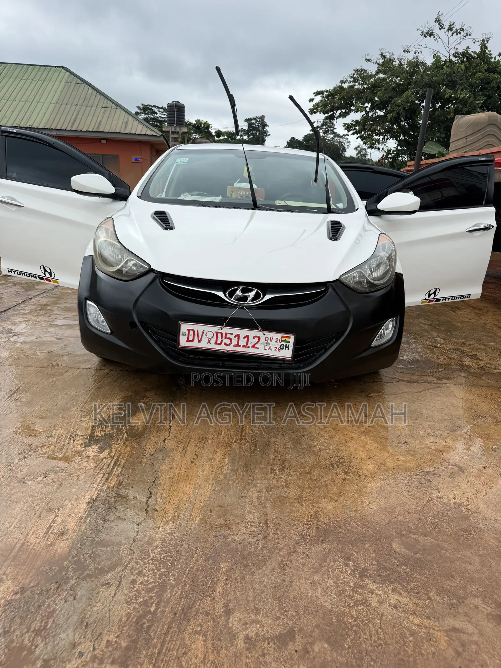 Hyundai Elantra 2013 White