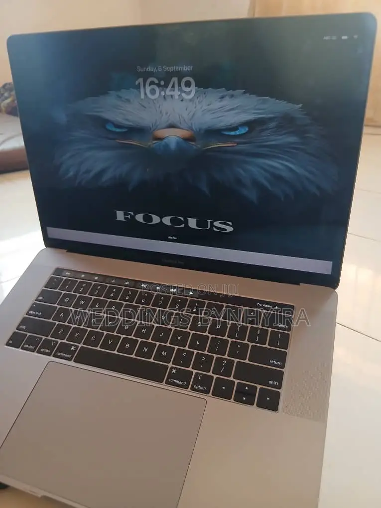 Laptop Apple MacBook Pro 2019 16GB Intel Core i7 SSD 16 GB