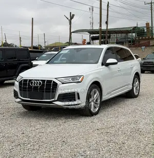 Audi Q7 2023 Black