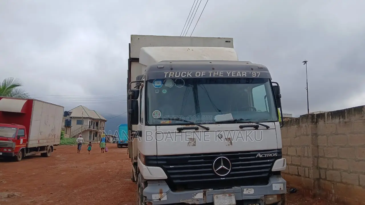 Mercedes-Benz Actros