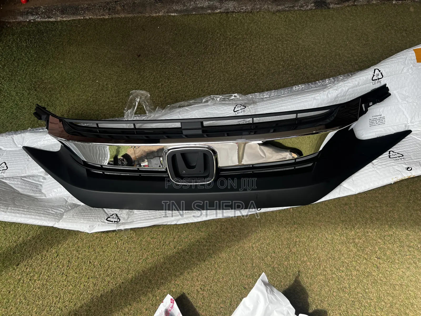 Honda Civic Front Top Grill 2016 20 17, 2018 Brand New