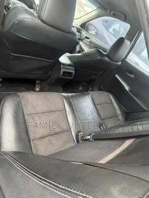 Toyota Camry SE 4dr Sedan (2.5L 4cyl 6A) 2014 Black