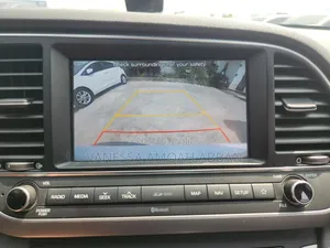 Hyundai Avante 2018 White