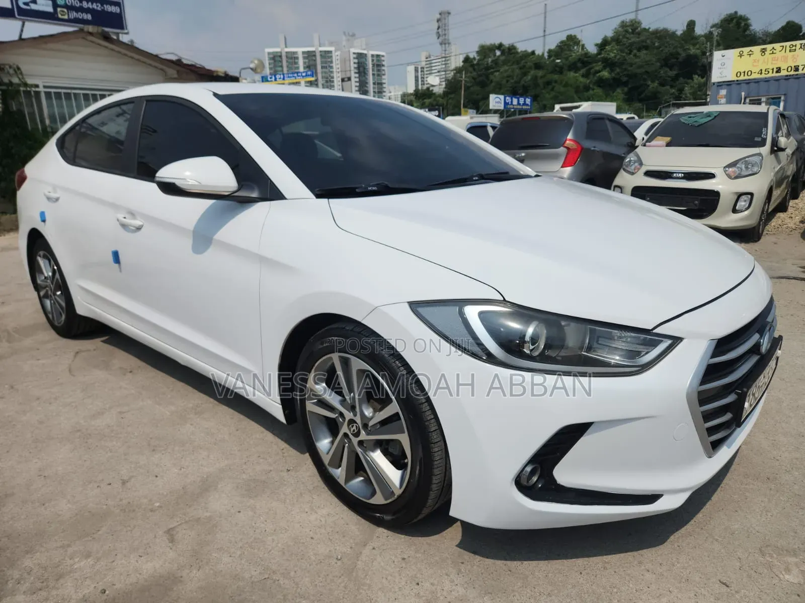 Hyundai Avante 2018 White