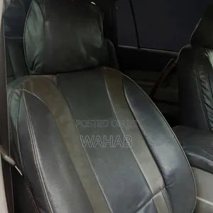 Toyota Highlander Base 2010 Black