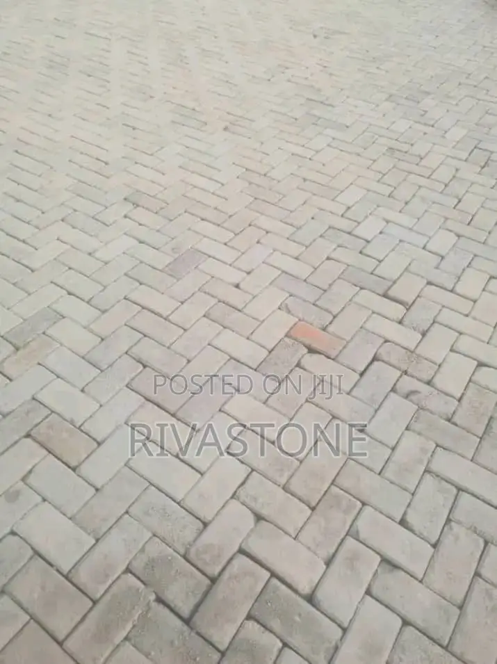 Pavement Blocks Allow Cost and Tiles Installer