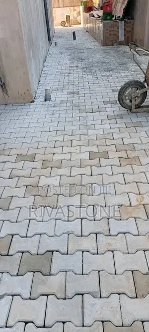 Pavement Blocks Allow Cost and Tiles Installer